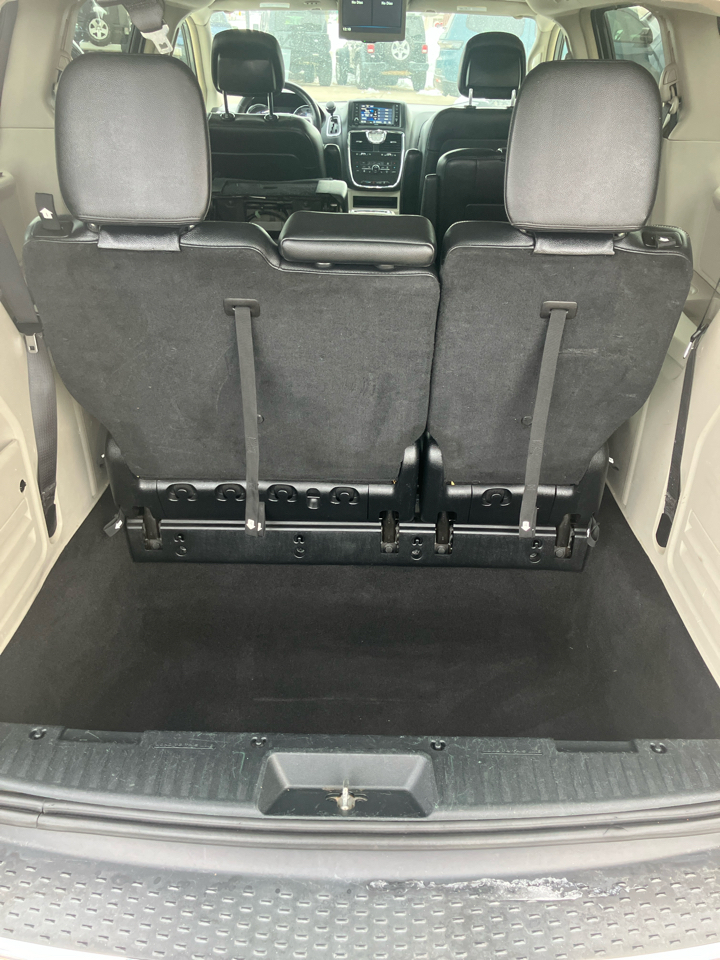 Chrysler Town & Country Touring 2014