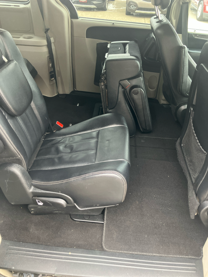 Chrysler Town & Country Touring 2014