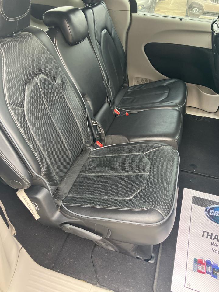 Chrysler Pacifica Limited 2018