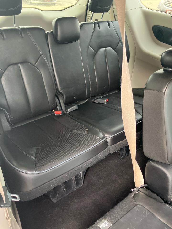 Chrysler Pacifica Limited 2018