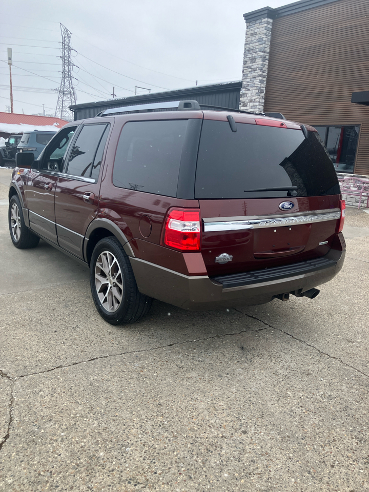 Ford Expedition XLT 4WD 2015