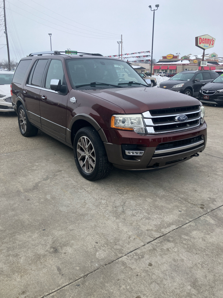 Ford Expedition XLT 4WD 2015