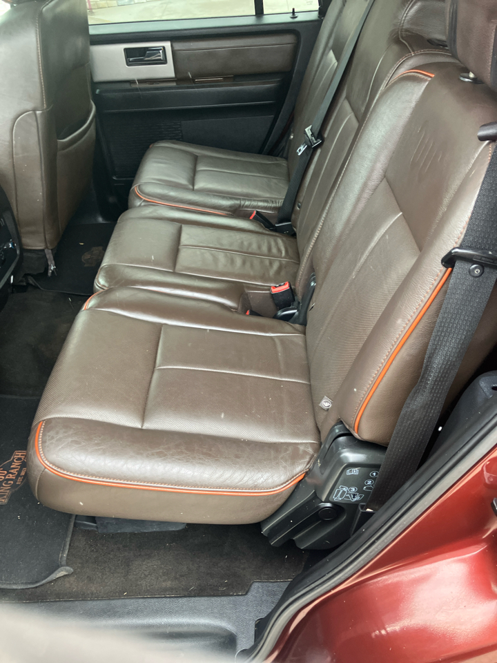 Ford Expedition XLT 4WD 2015