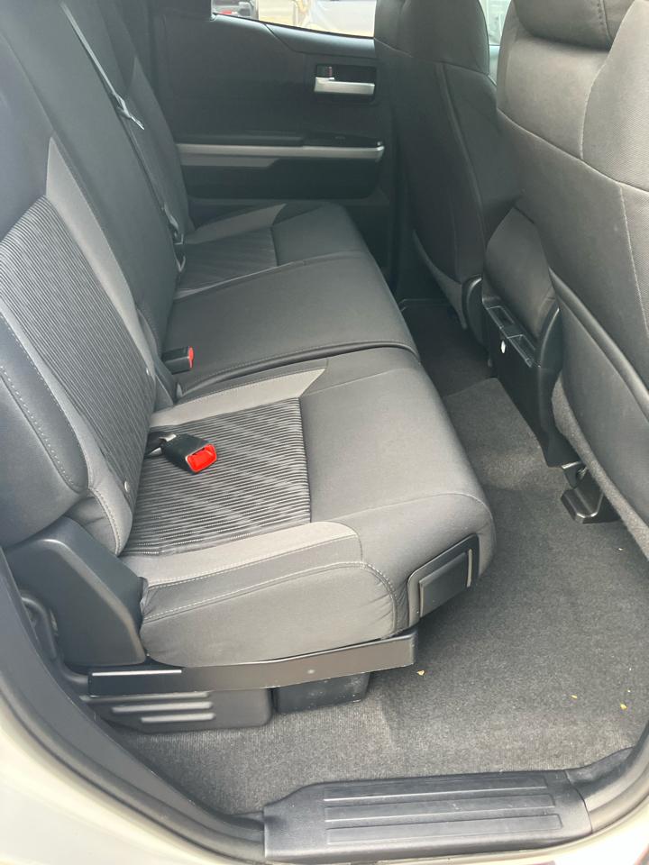 Toyota Tundra SR5 5.7L FFV V8 Double Cab 2WD 2016