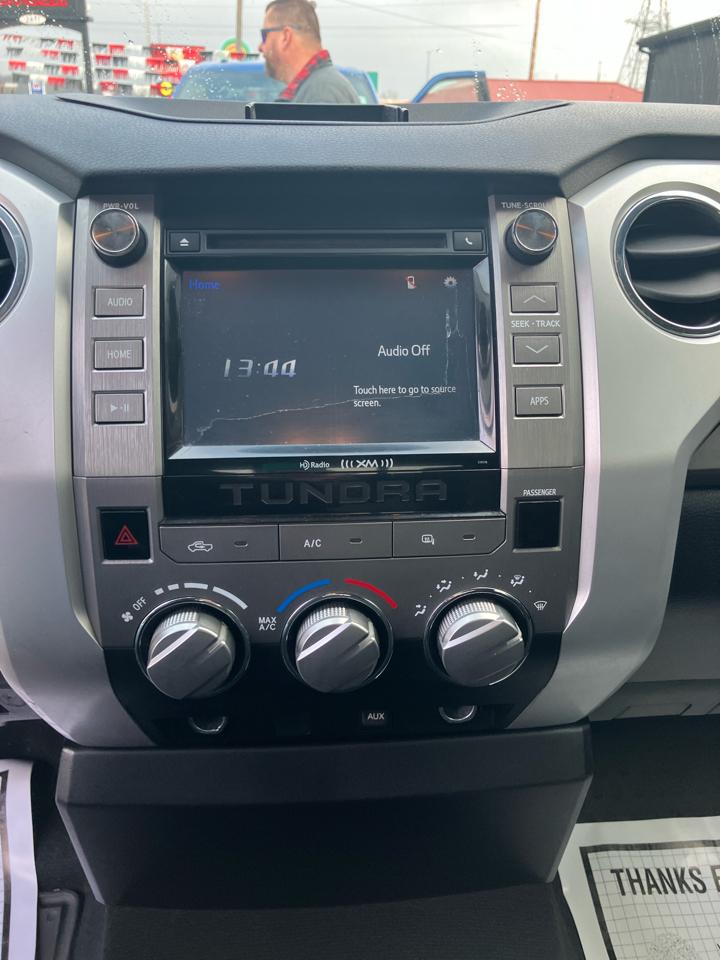 Toyota Tundra SR5 5.7L FFV V8 Double Cab 2WD 2016