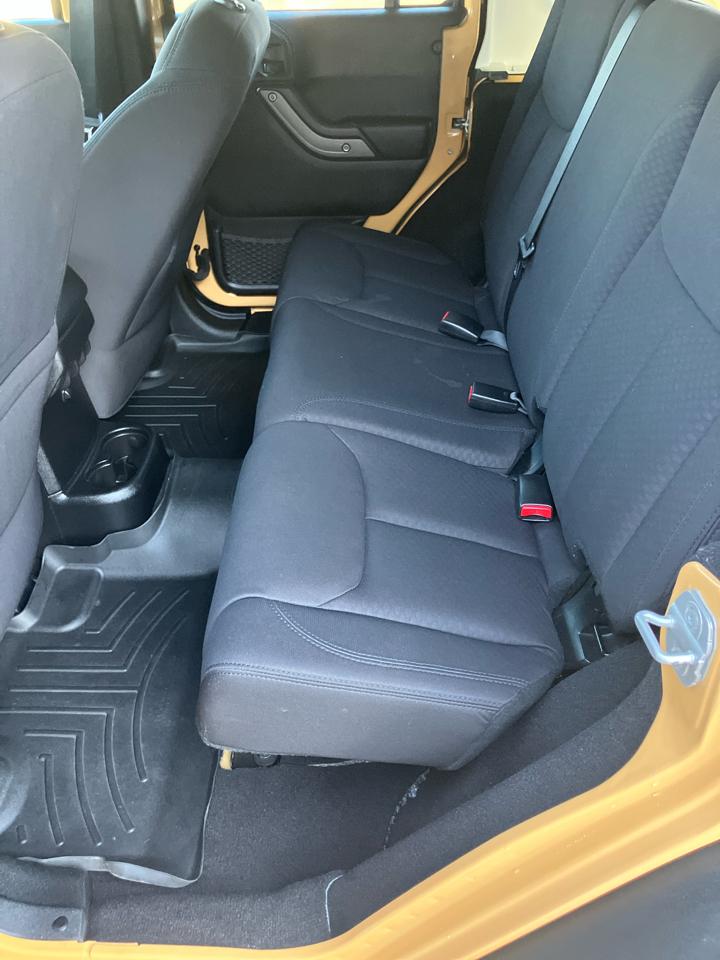 Jeep Wrangler Unlimited Sport 4WD 2013