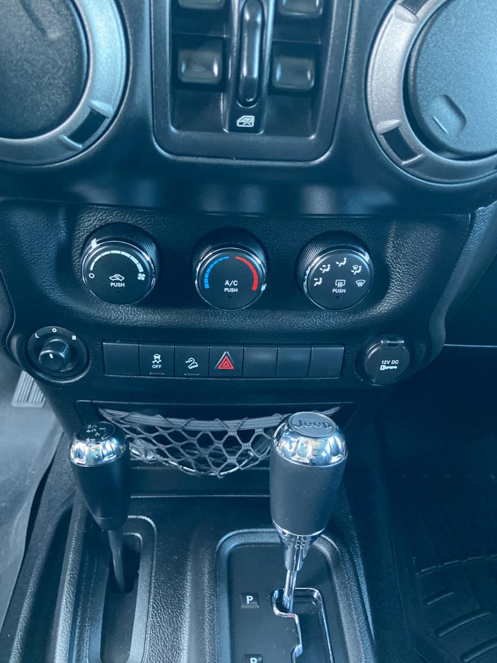 Jeep Wrangler Unlimited Sport 4WD 2013