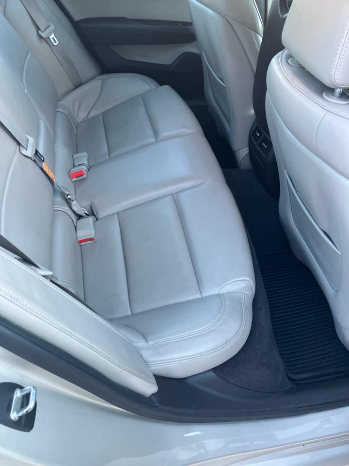 Cadillac ATS 2.0L Luxury RWD 2013