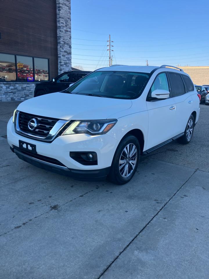 Nissan Pathfinder S 2WD 2019