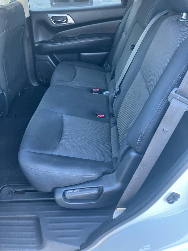 Nissan Pathfinder S 2WD 2019