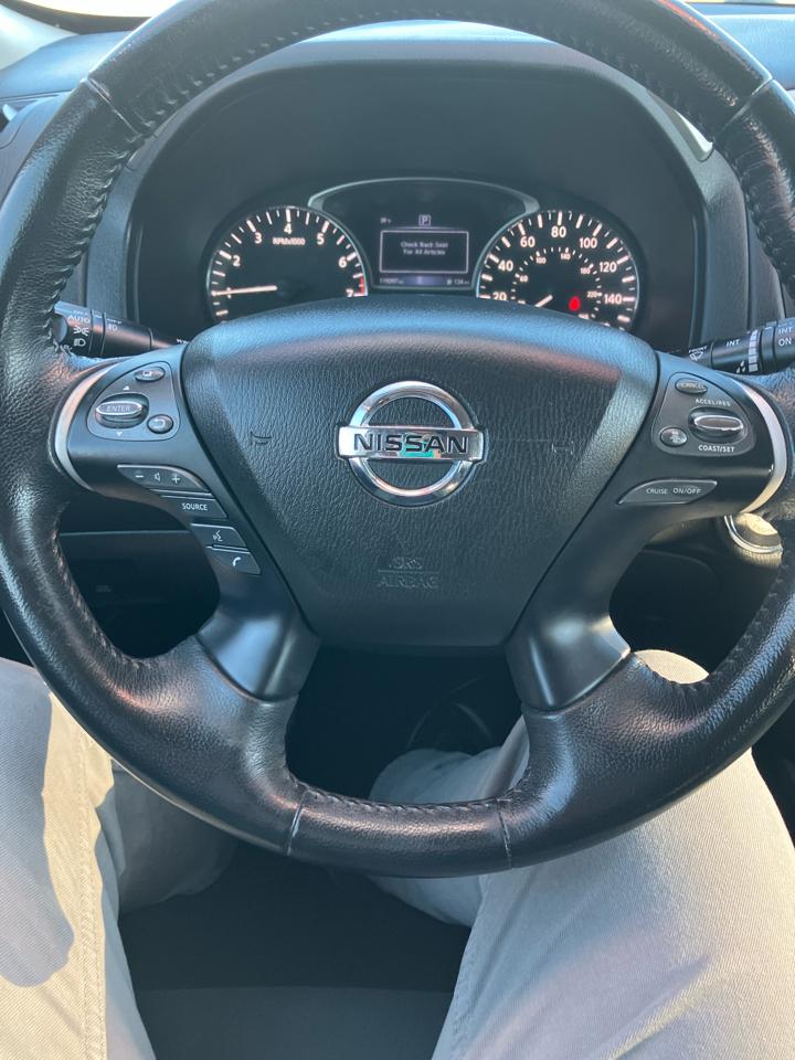 Nissan Pathfinder S 2WD 2019