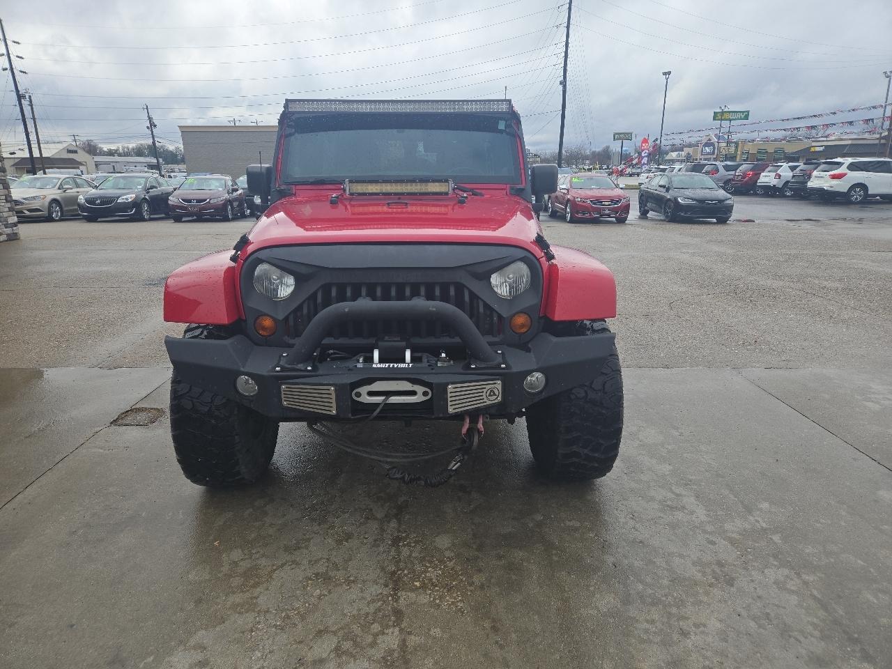Jeep Wrangler Unlimited Sahara 4WD 2012