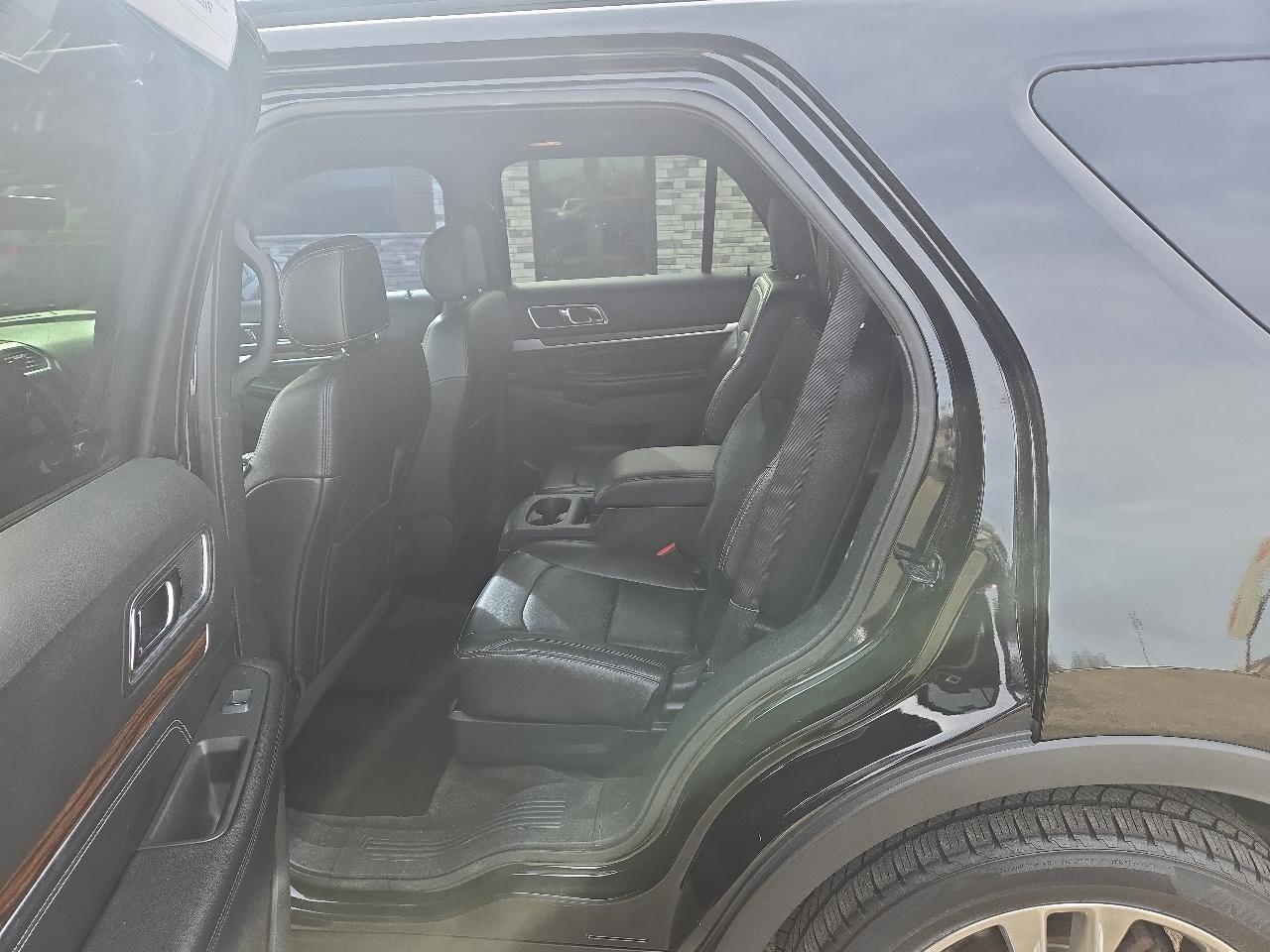 Ford Explorer Limited 4WD 2017