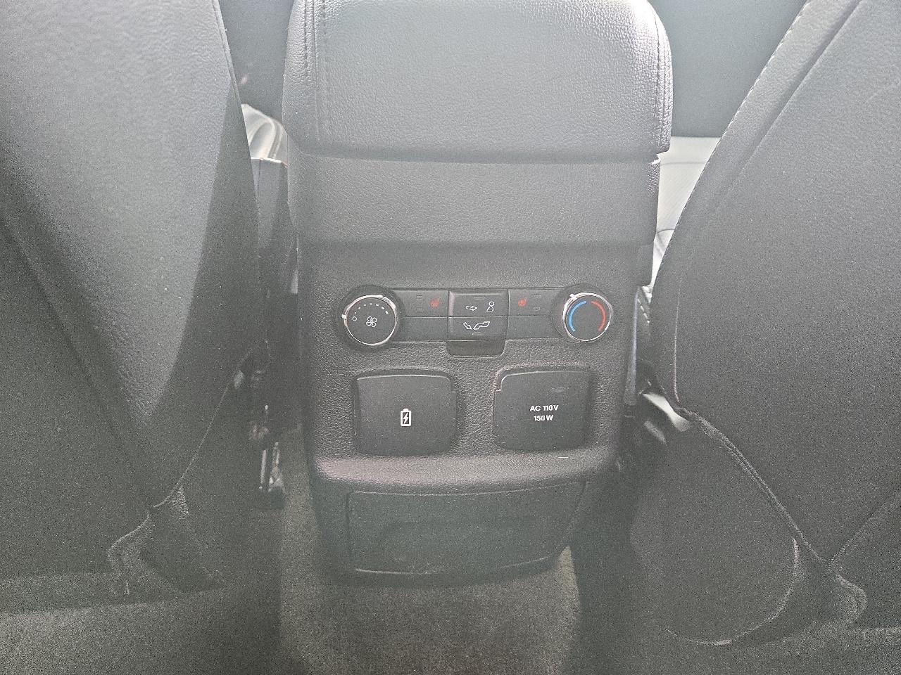 Ford Explorer Limited 4WD 2017