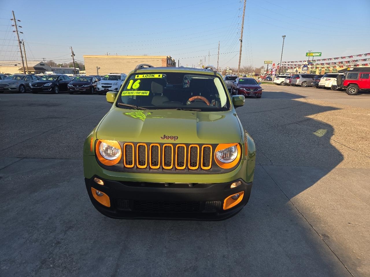 Jeep Renegade Latitude FWD 2016