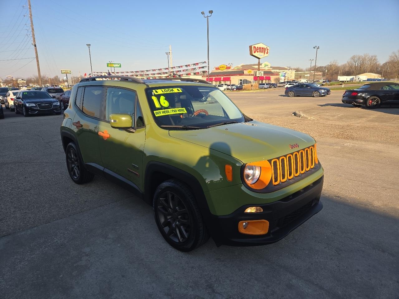 Jeep Renegade Latitude FWD 2016