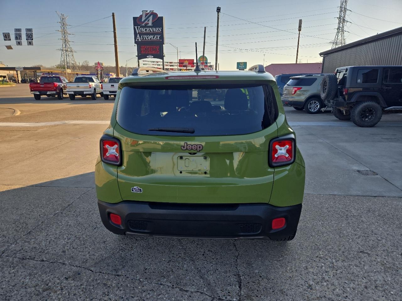 Jeep Renegade Latitude FWD 2016