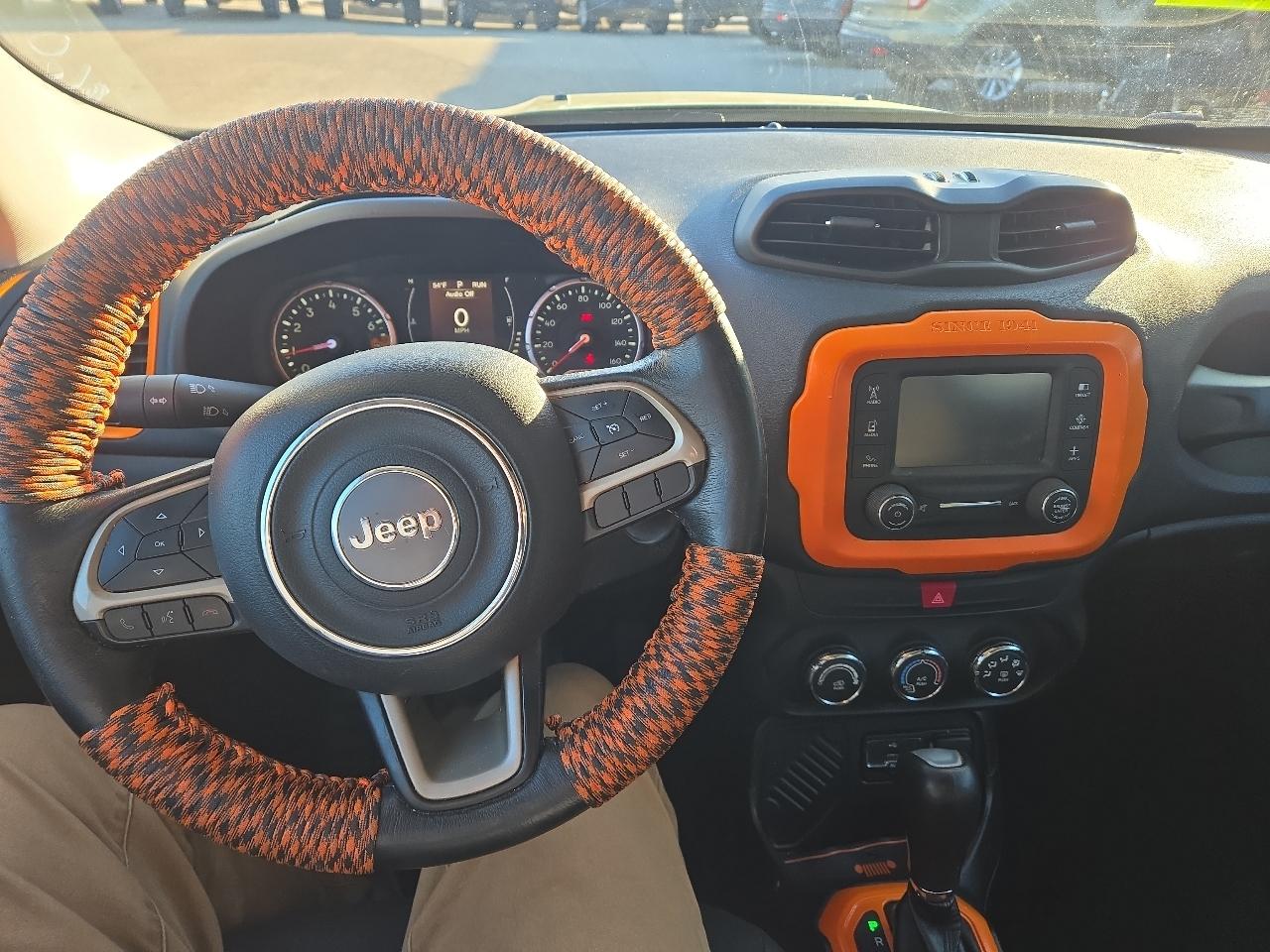 Jeep Renegade Latitude FWD 2016