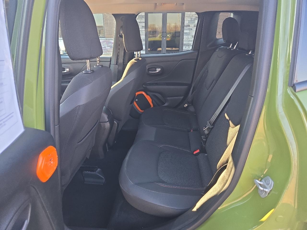 Jeep Renegade Latitude FWD 2016