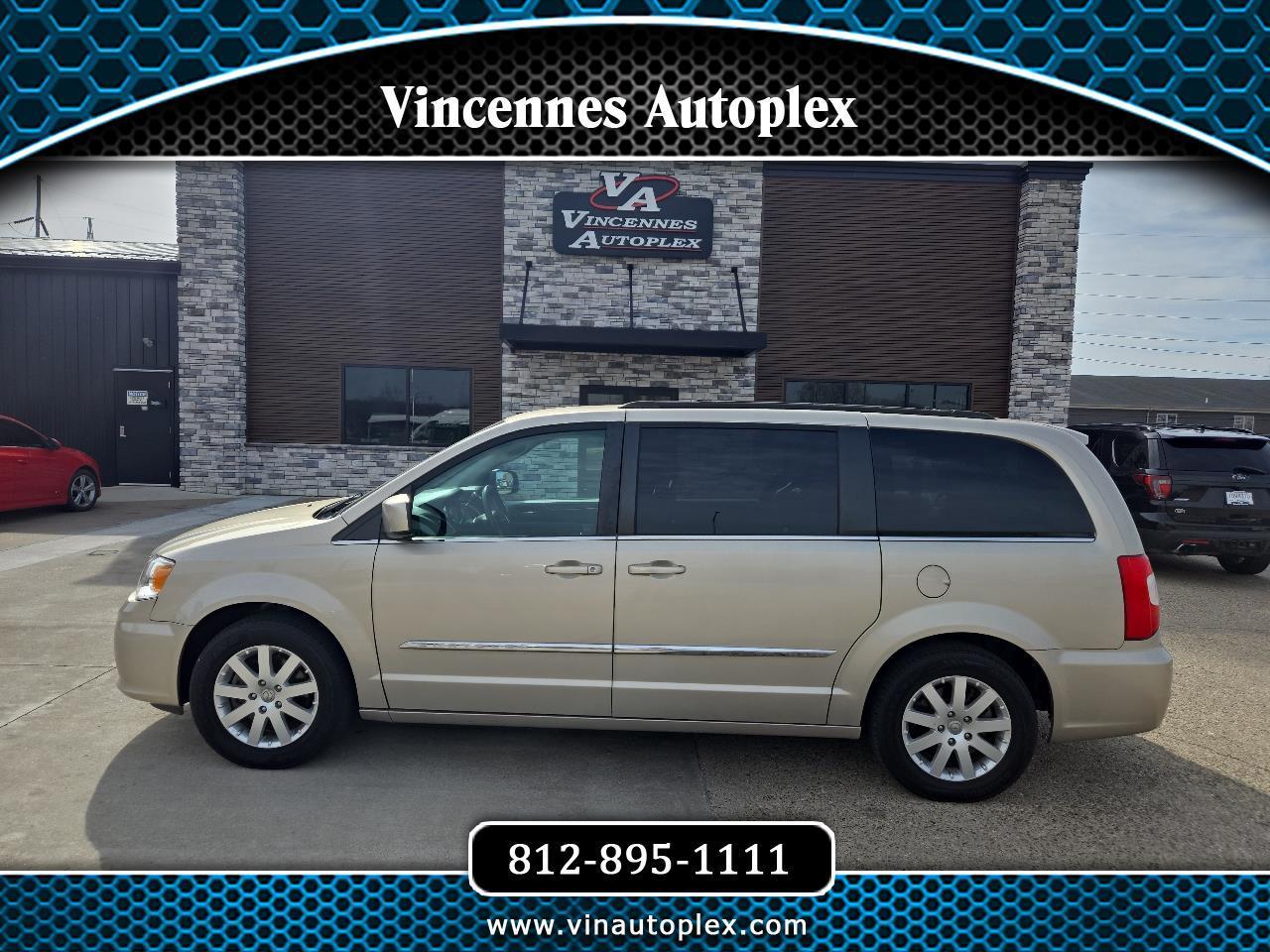 2016 Chrysler Town & Country Touring