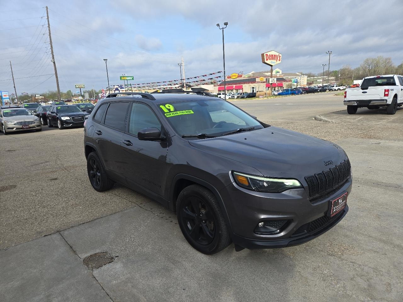 Jeep Cherokee Latitude Plus FWD 2019