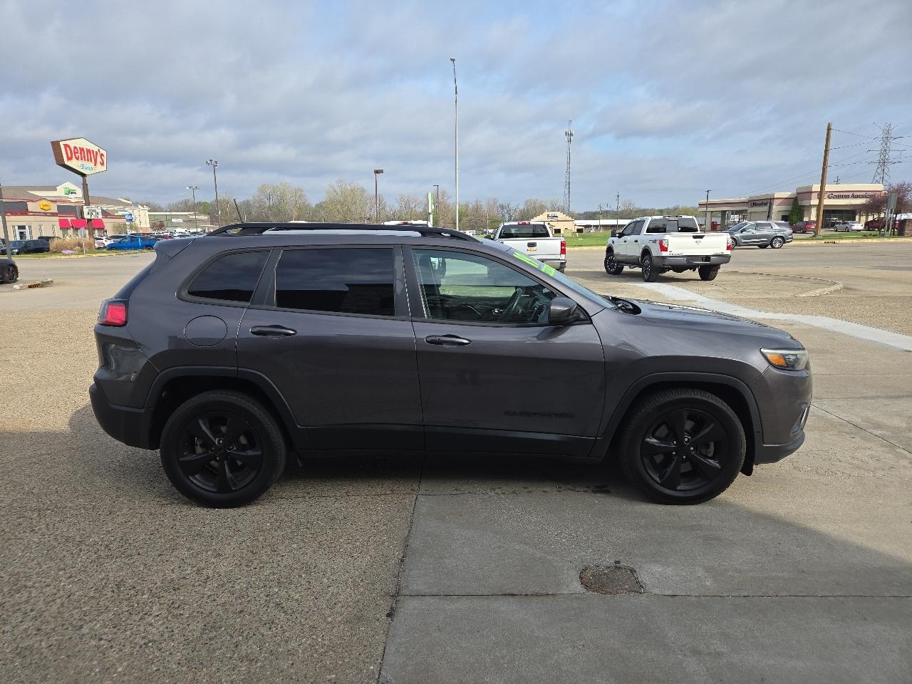 Jeep Cherokee Latitude Plus FWD 2019