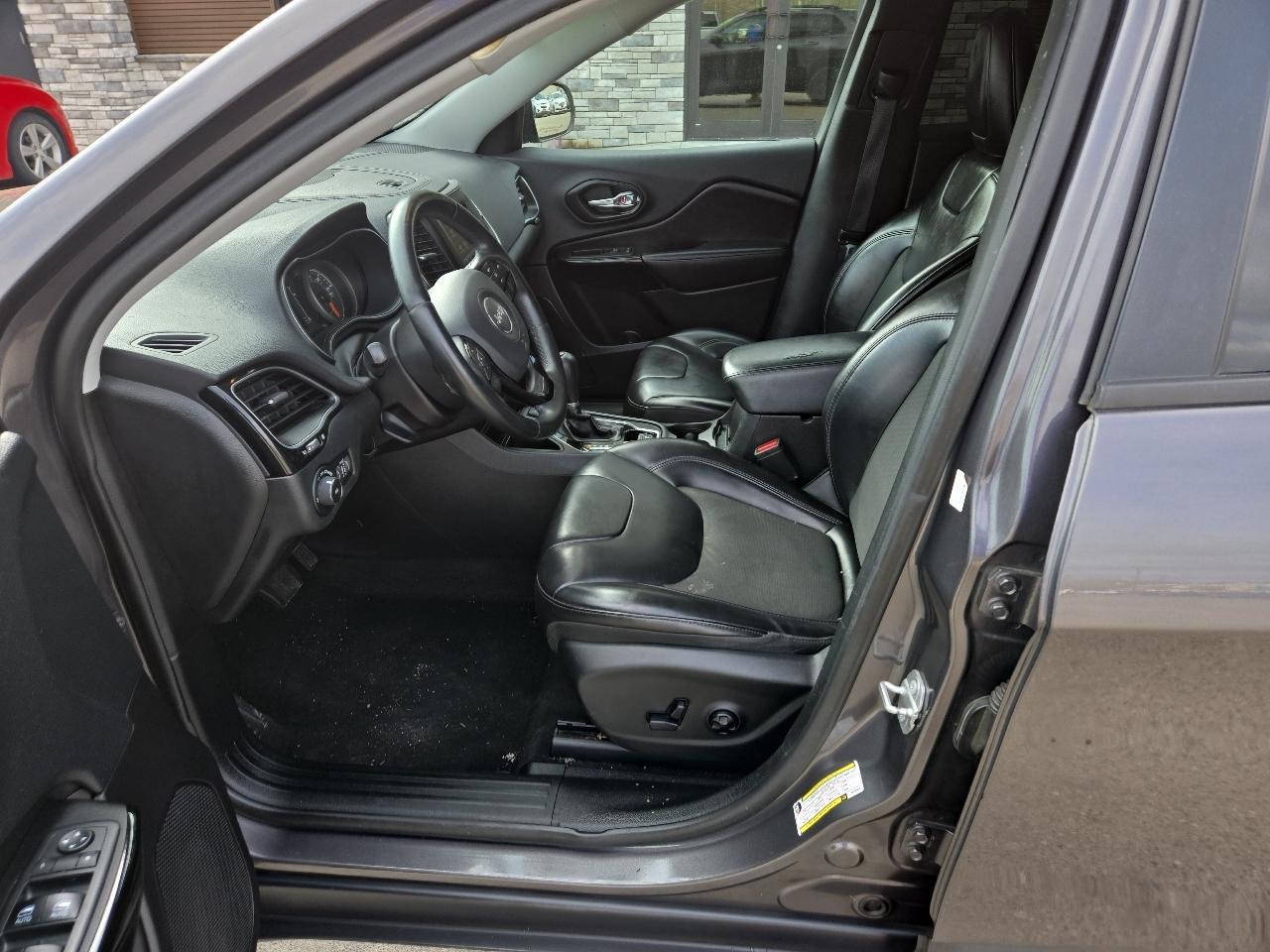 Jeep Cherokee Latitude Plus FWD 2019