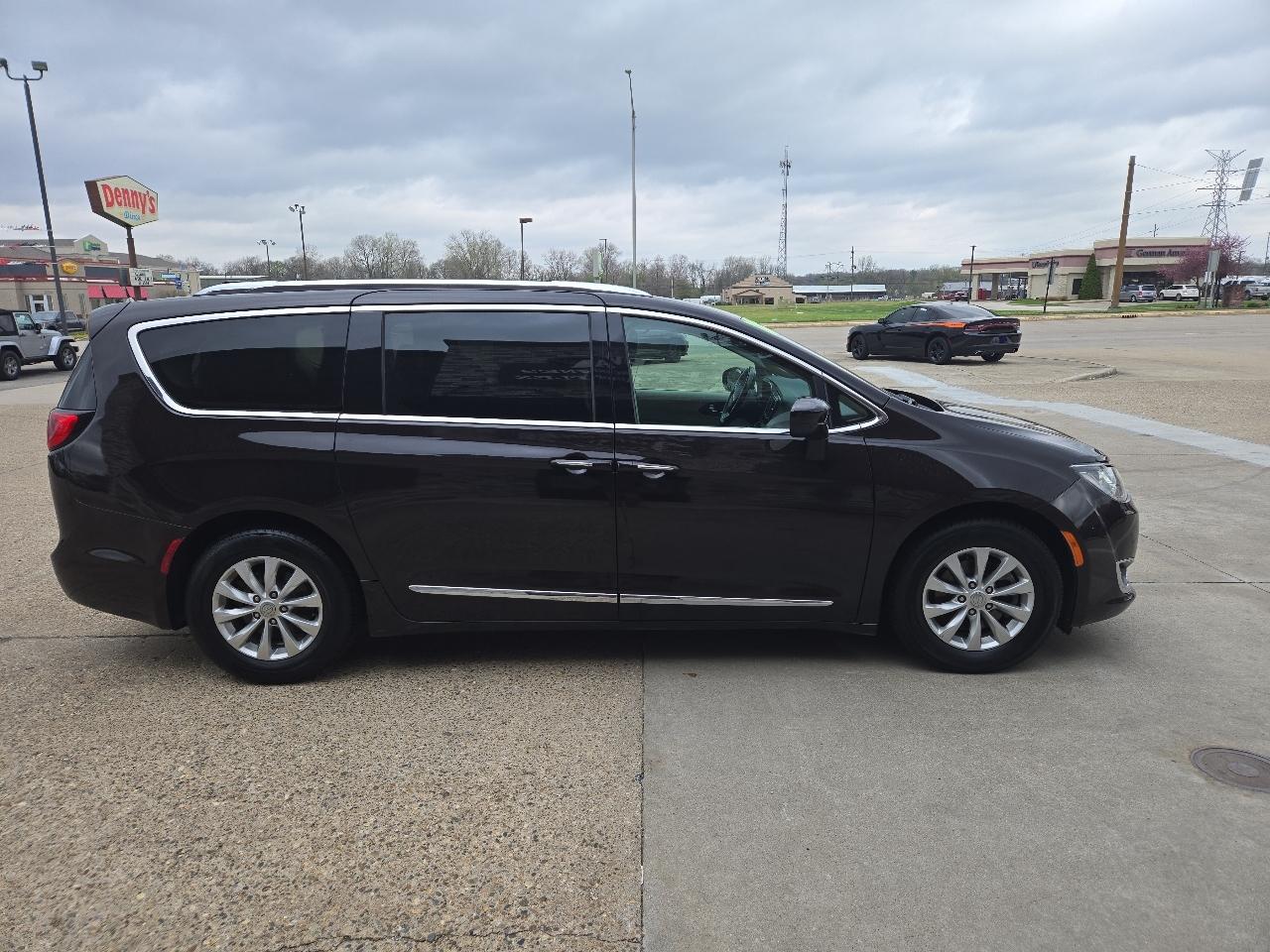 Chrysler Pacifica Touring-L 2018