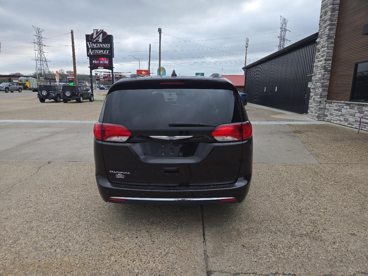Chrysler Pacifica Touring-L 2018