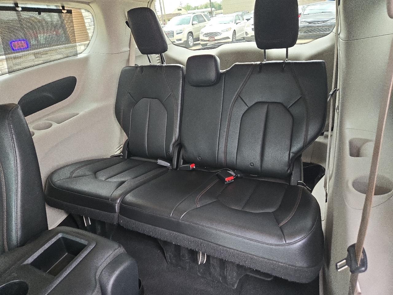 Chrysler Pacifica Touring-L 2018