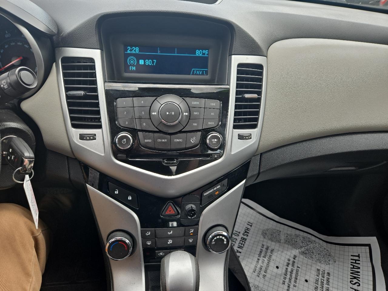 Chevrolet Cruze LS Auto 2014