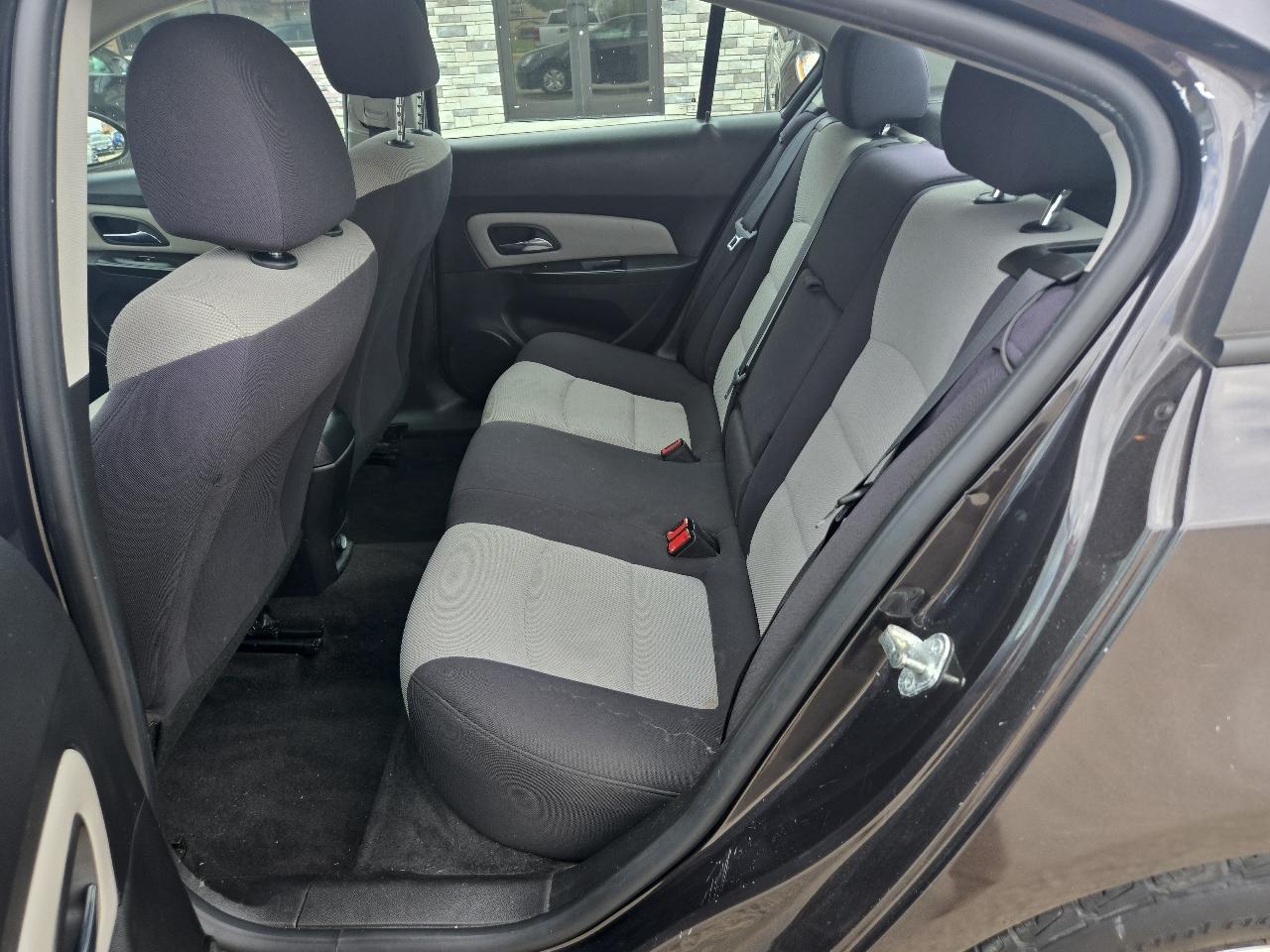 Chevrolet Cruze LS Auto 2014