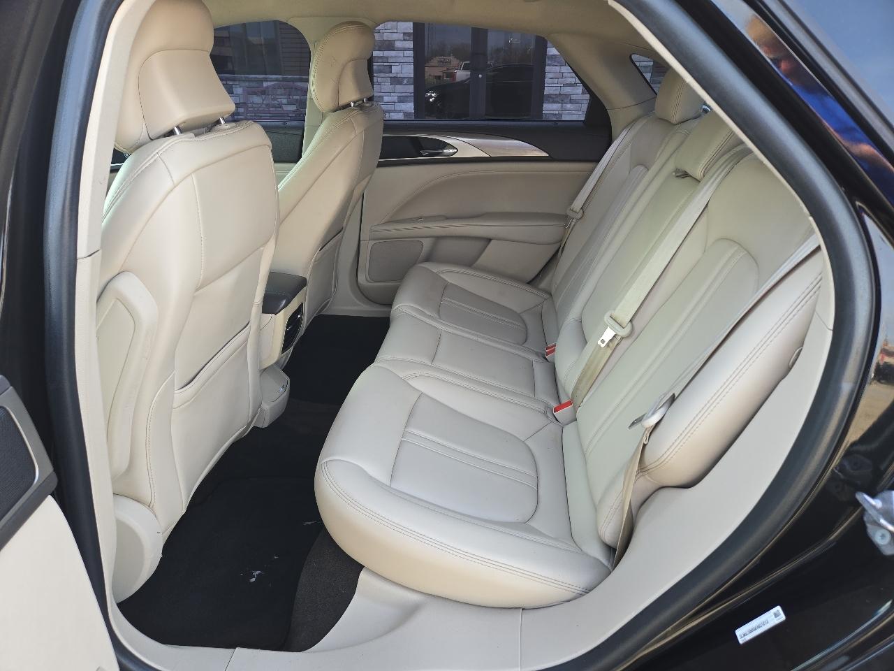 Lincoln MKZ Base AWD 2019