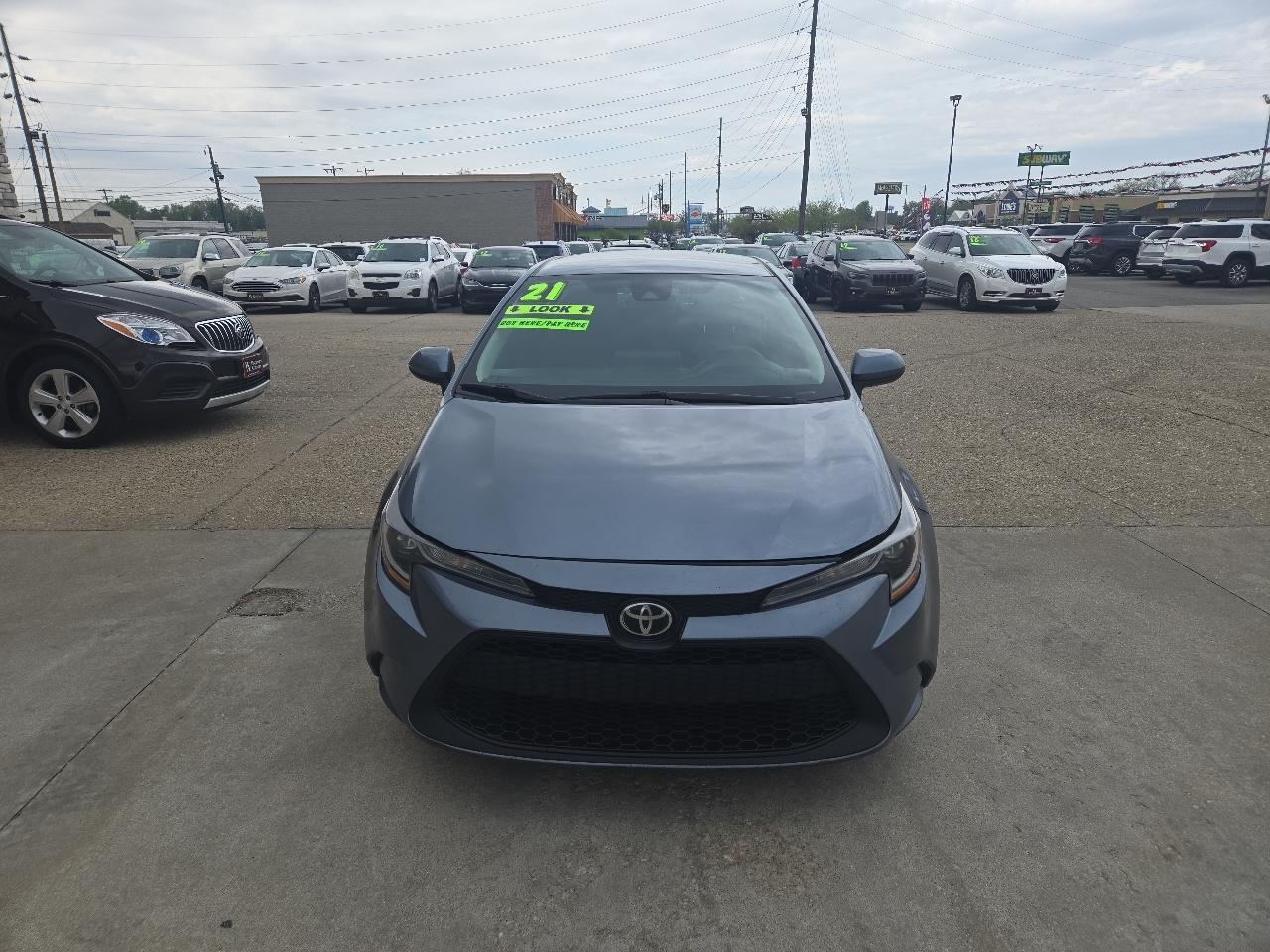 Toyota Corolla LE 2021