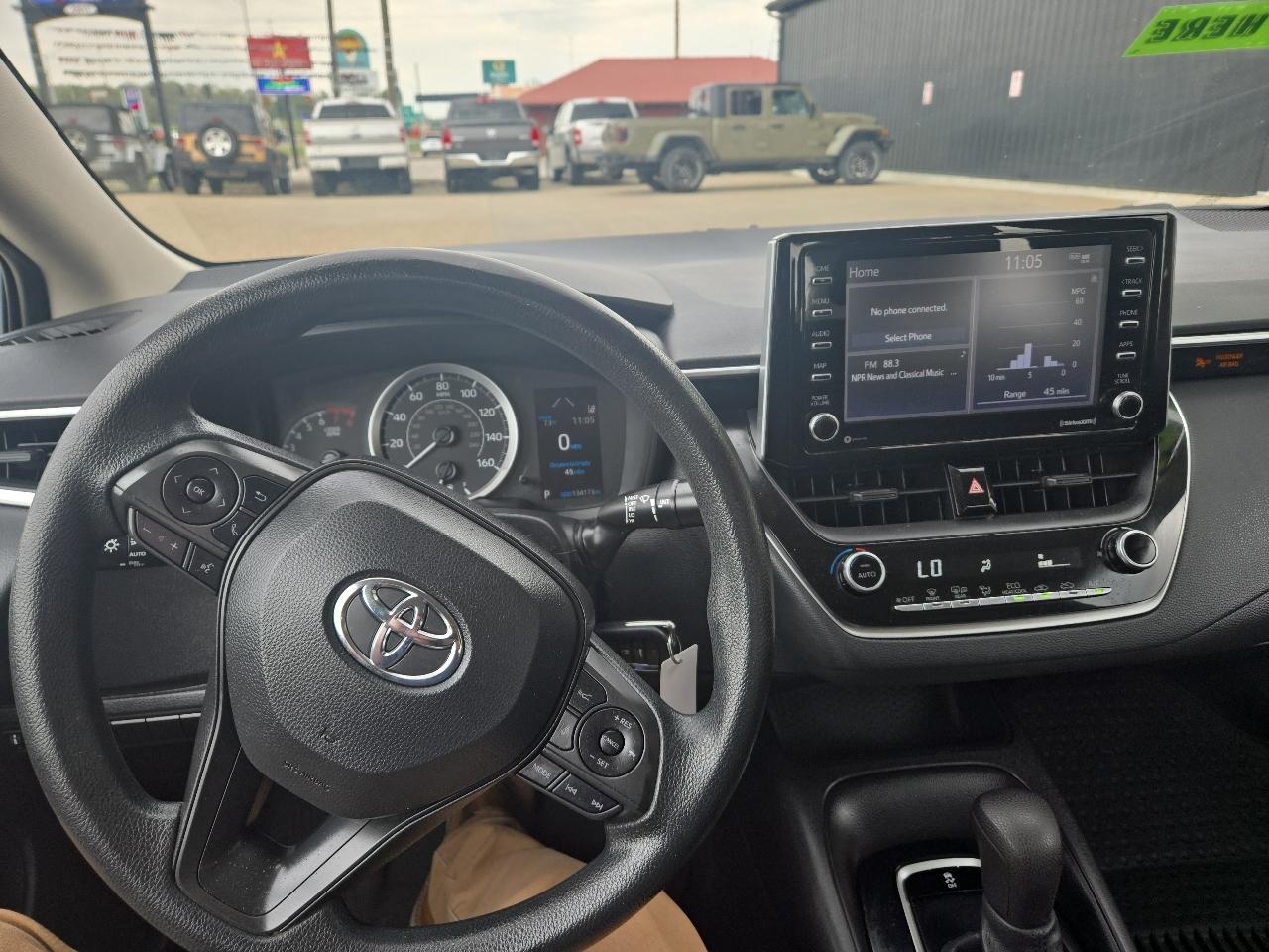 Toyota Corolla LE 2021