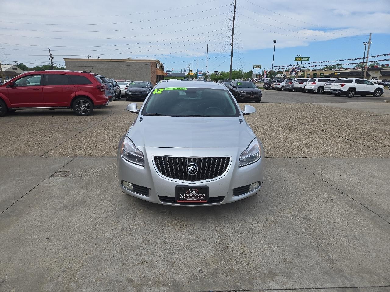 Buick Regal Base 2012