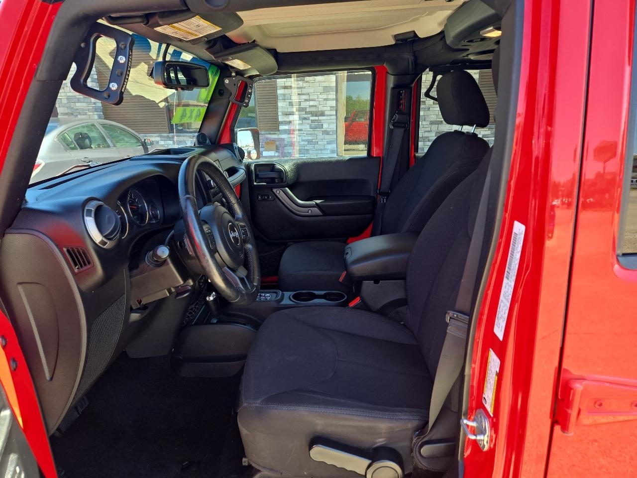 Jeep Wrangler Unlimited Sport 4WD 2013