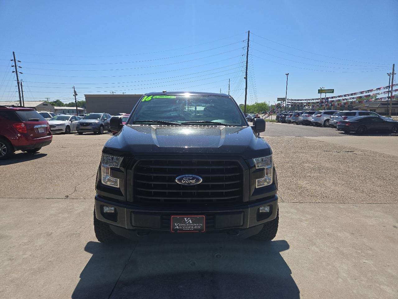 Ford F150 Lariat SuperCrew 5.5-ft. Bed 4WD 2016