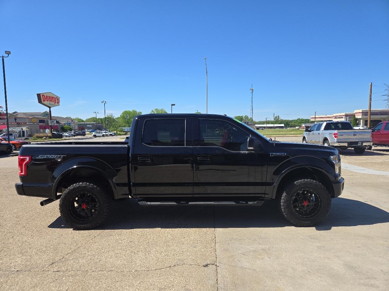 Ford F150 Lariat SuperCrew 5.5-ft. Bed 4WD 2016