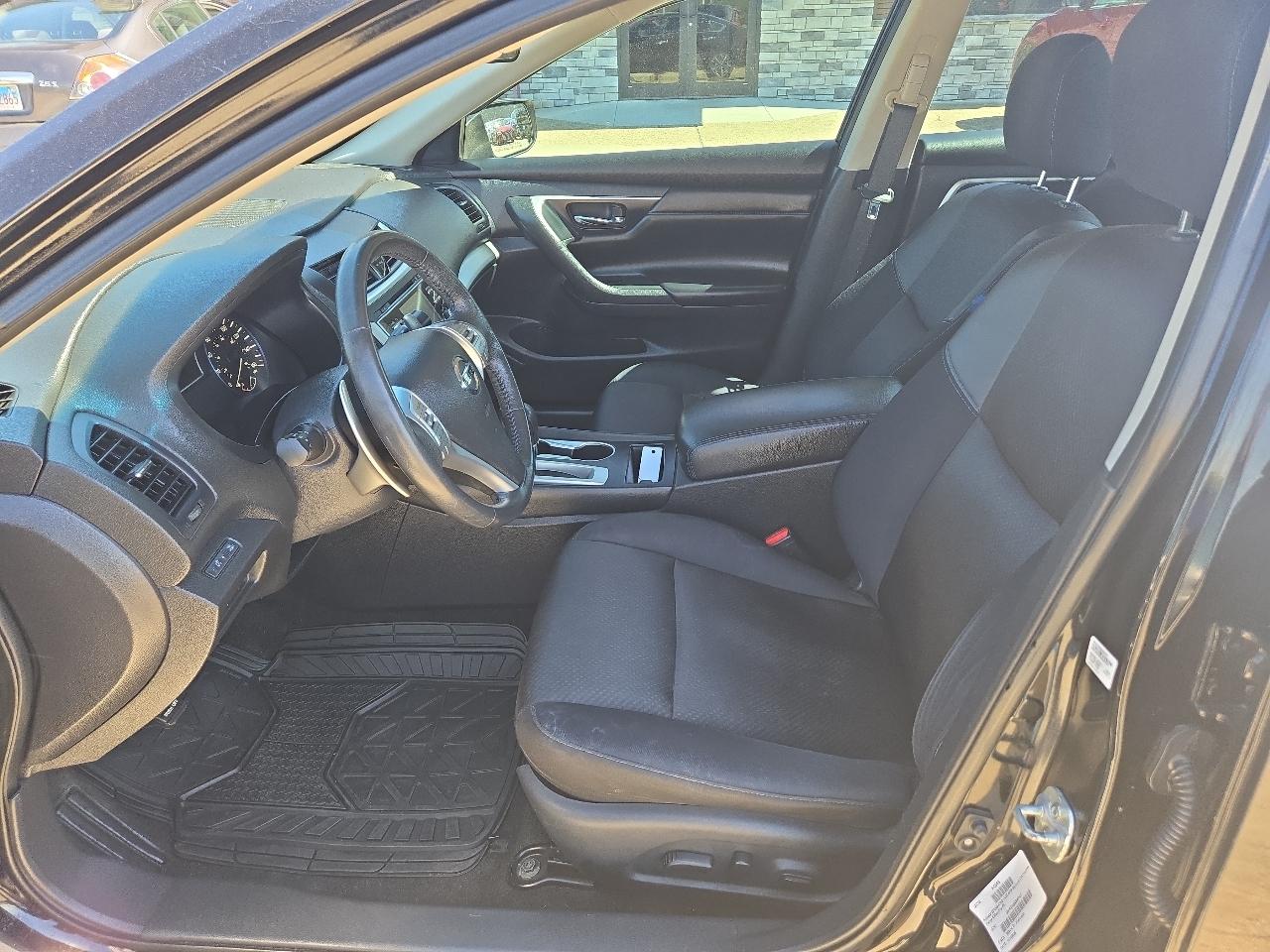 Nissan Altima 2.5 SR 2016