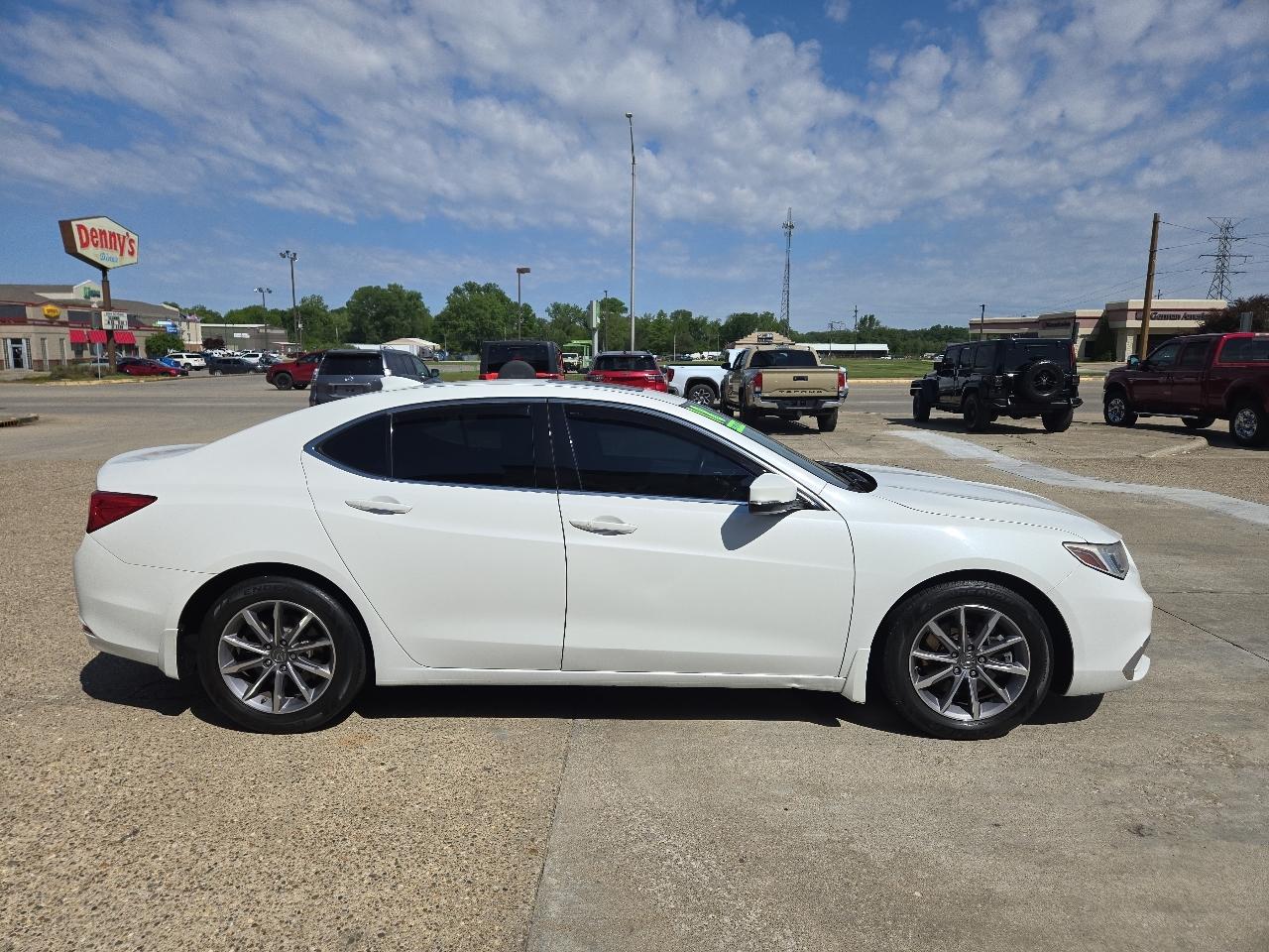 Acura TLX Base 2.4L 2018