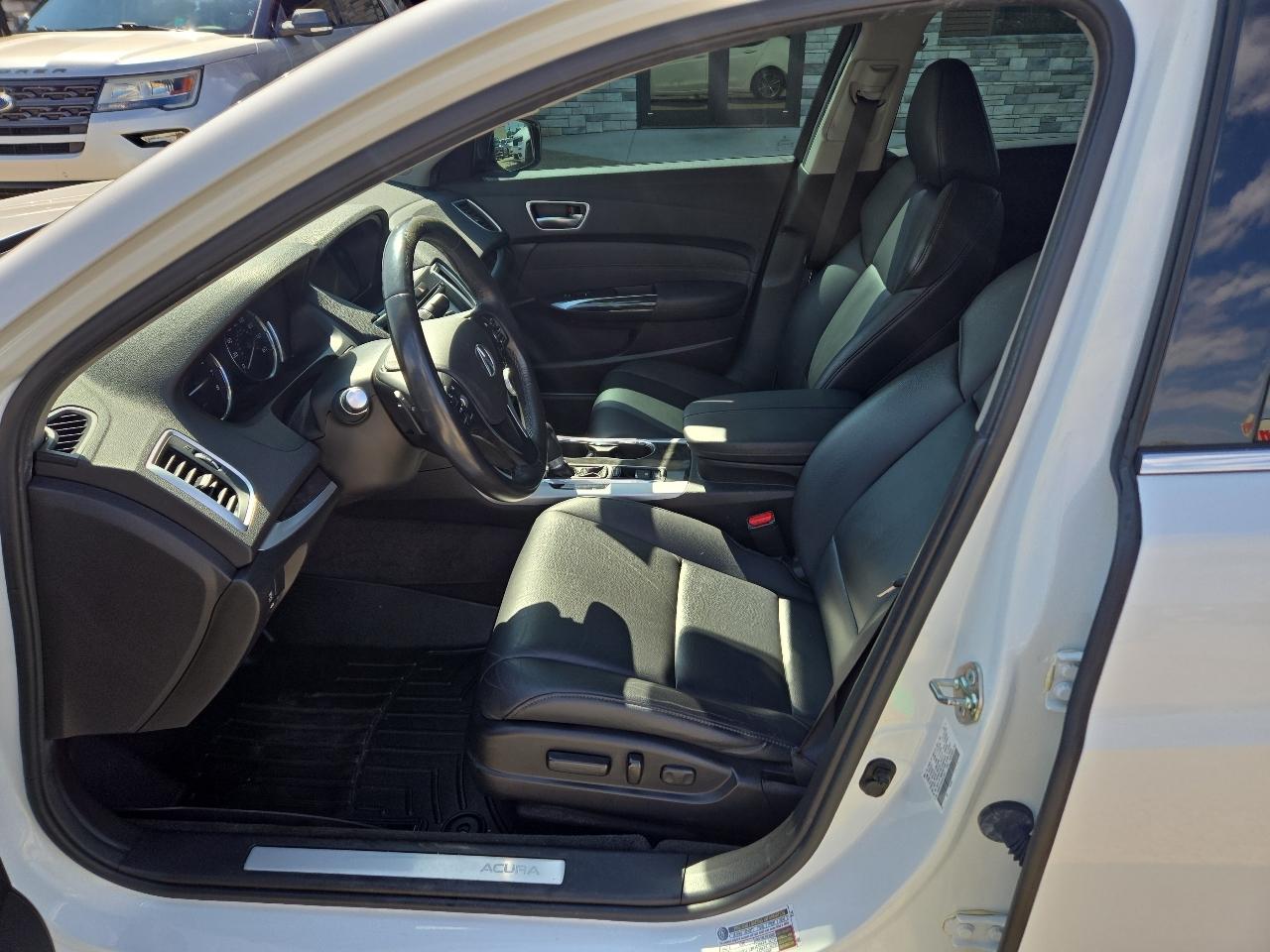 Acura TLX Base 2.4L 2018