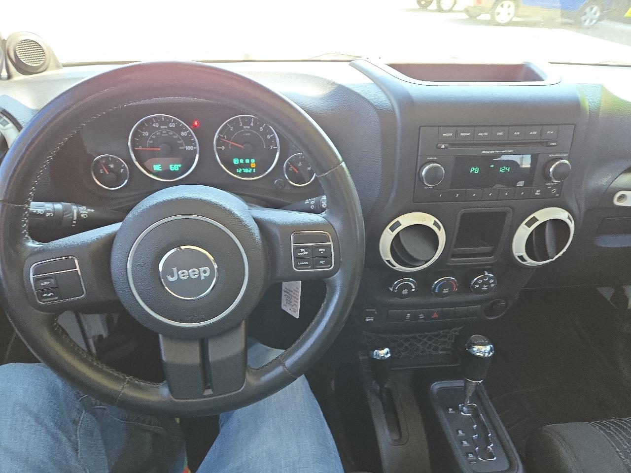Jeep Wrangler Sport 4WD 2012