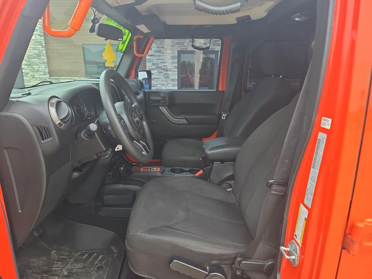 Jeep Wrangler Unlimited Sport 4WD 2015