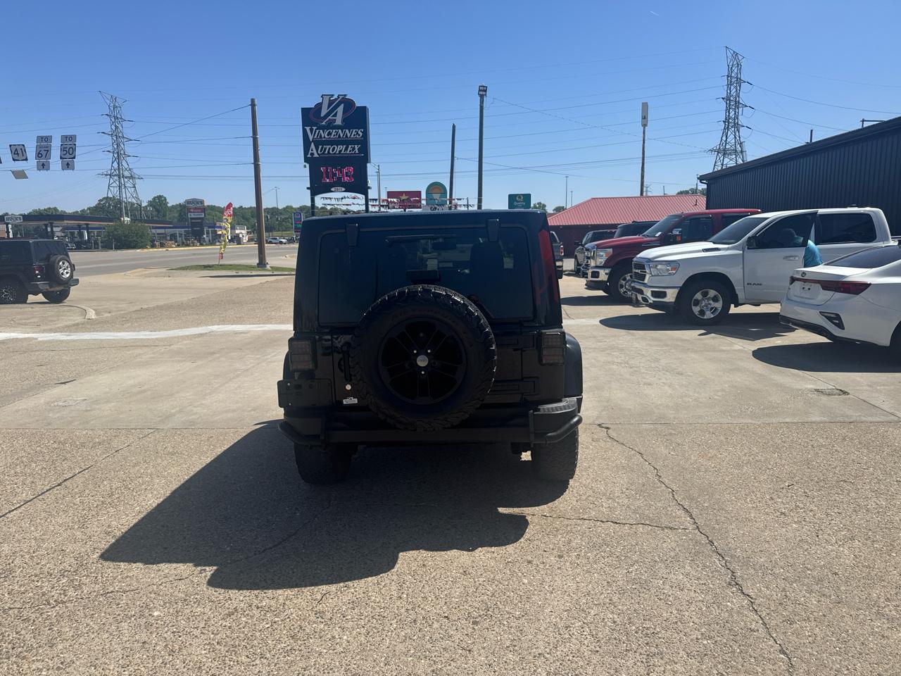 Jeep Wrangler Unlimited Sahara 4WD 2017
