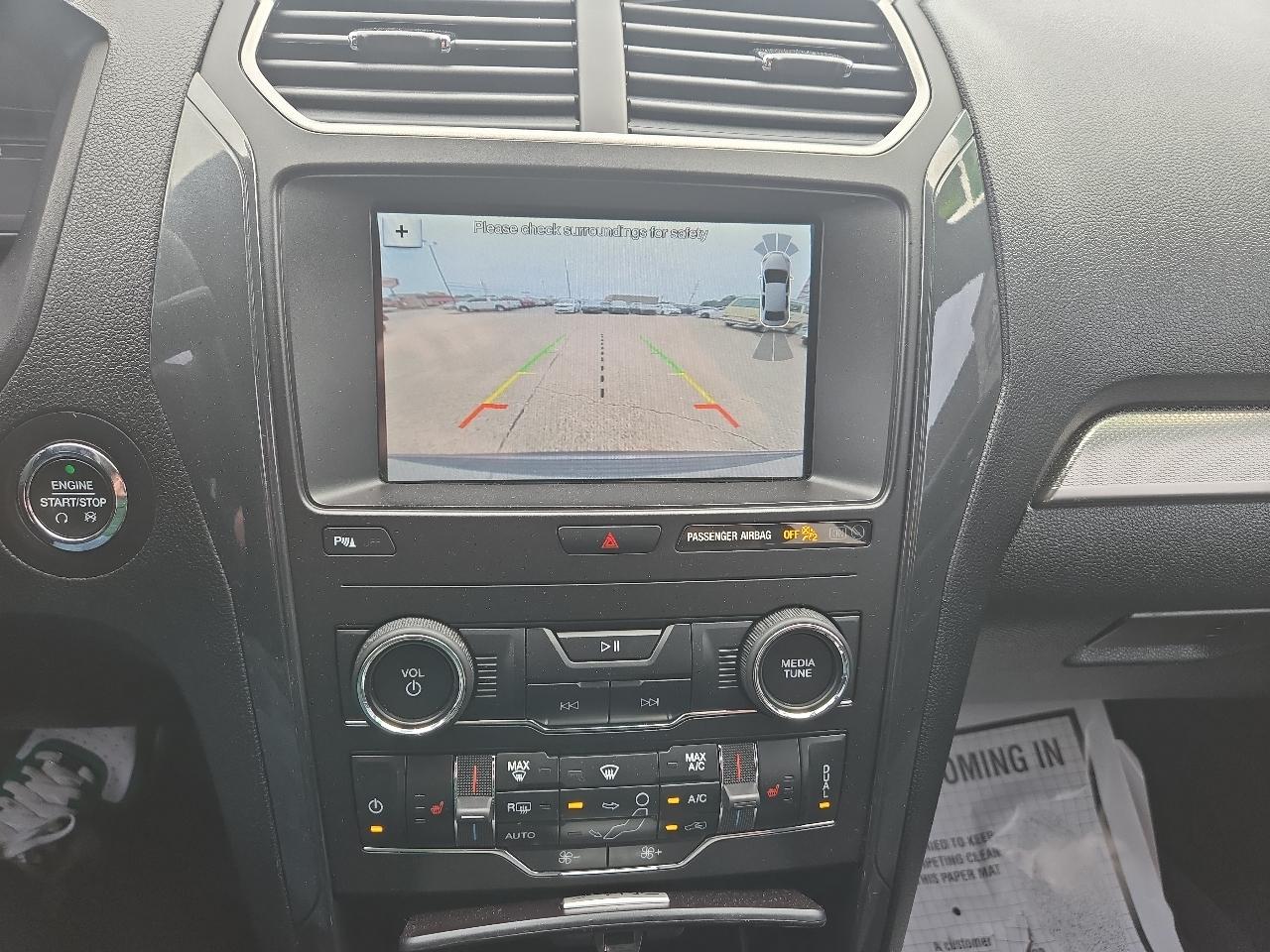 Ford Explorer XLT 4WD 2018