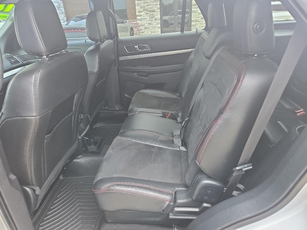 Ford Explorer XLT 4WD 2018