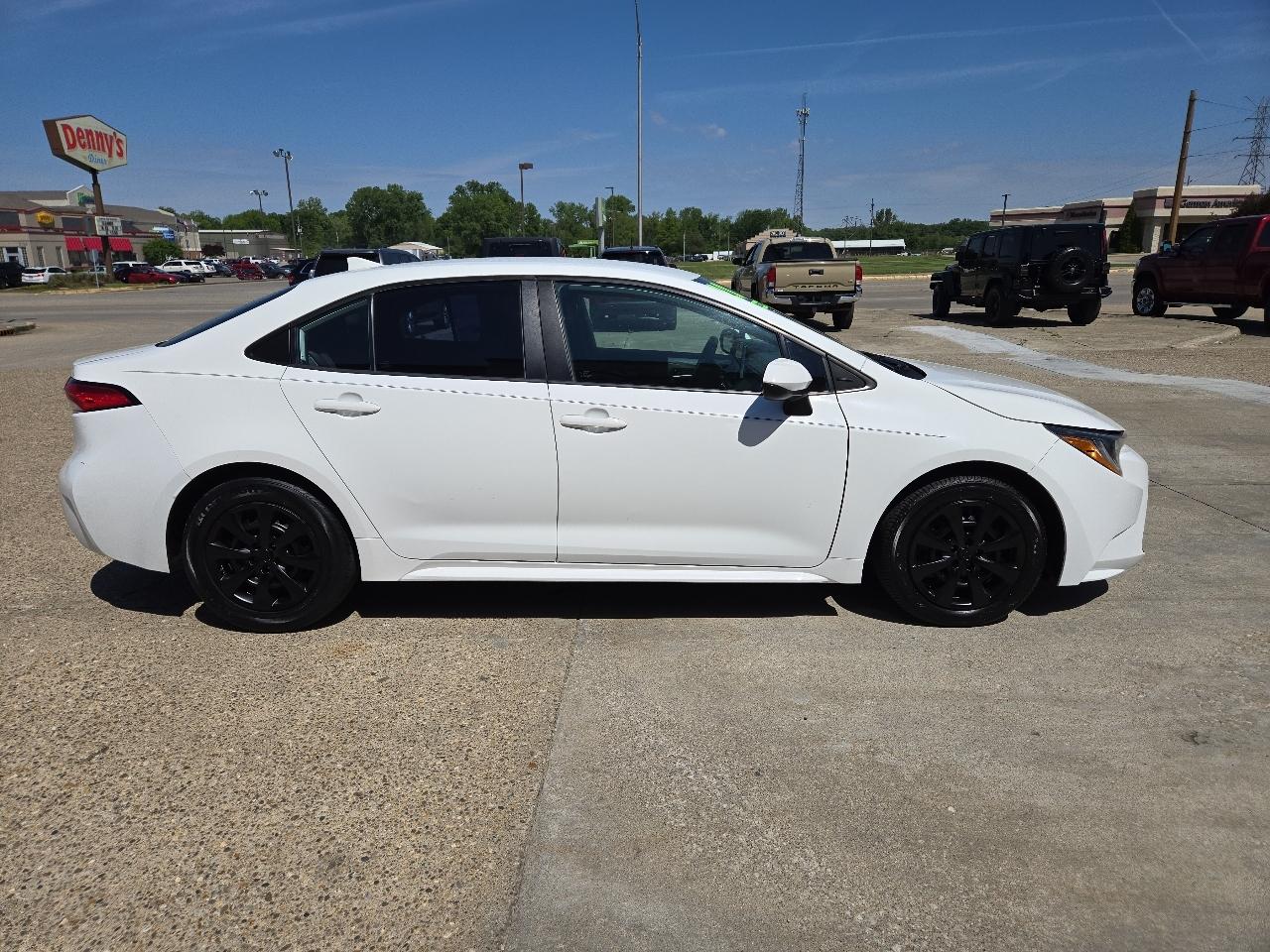 Toyota Corolla LE 2020