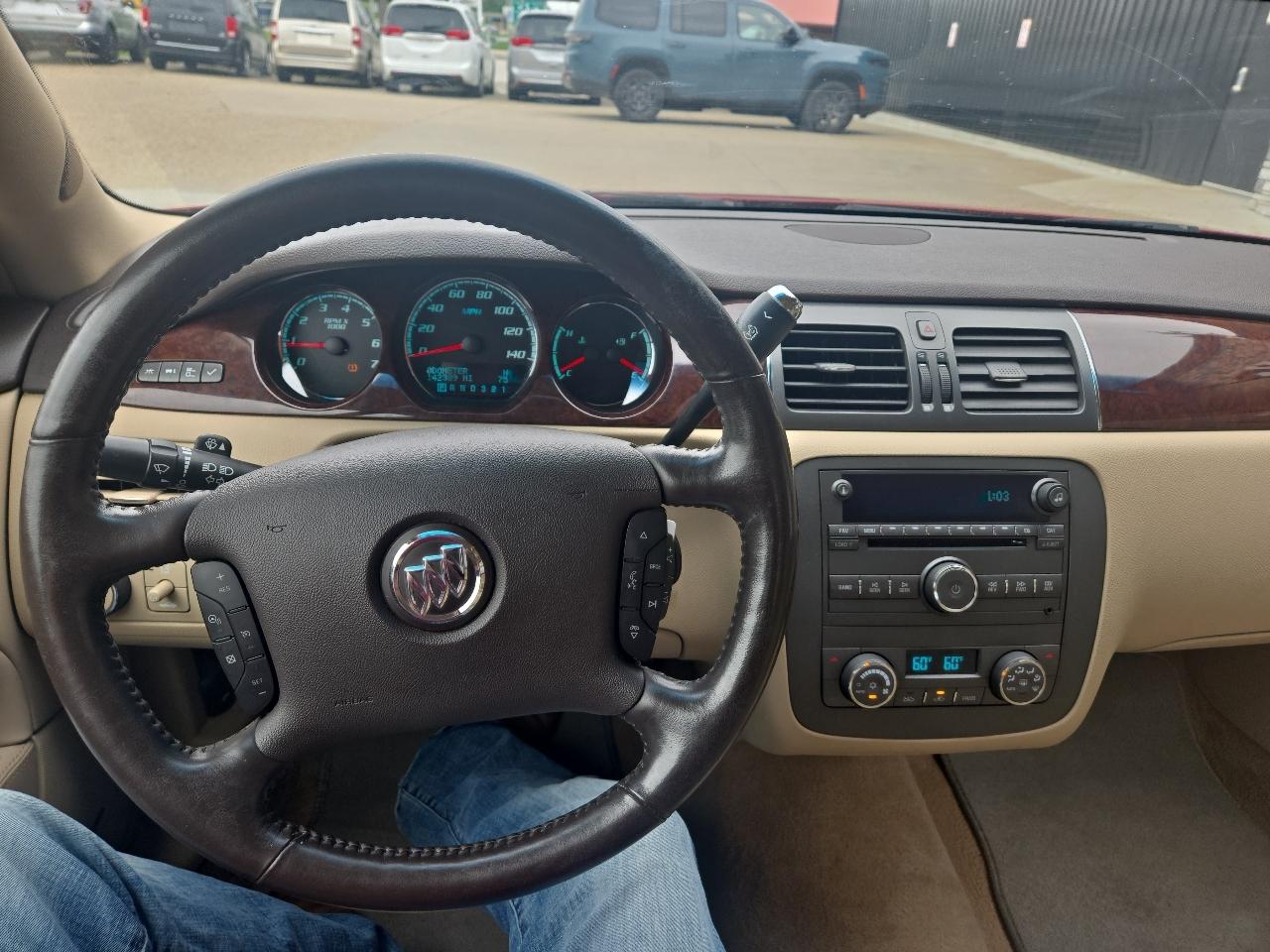 Buick Lucerne CXL 2010