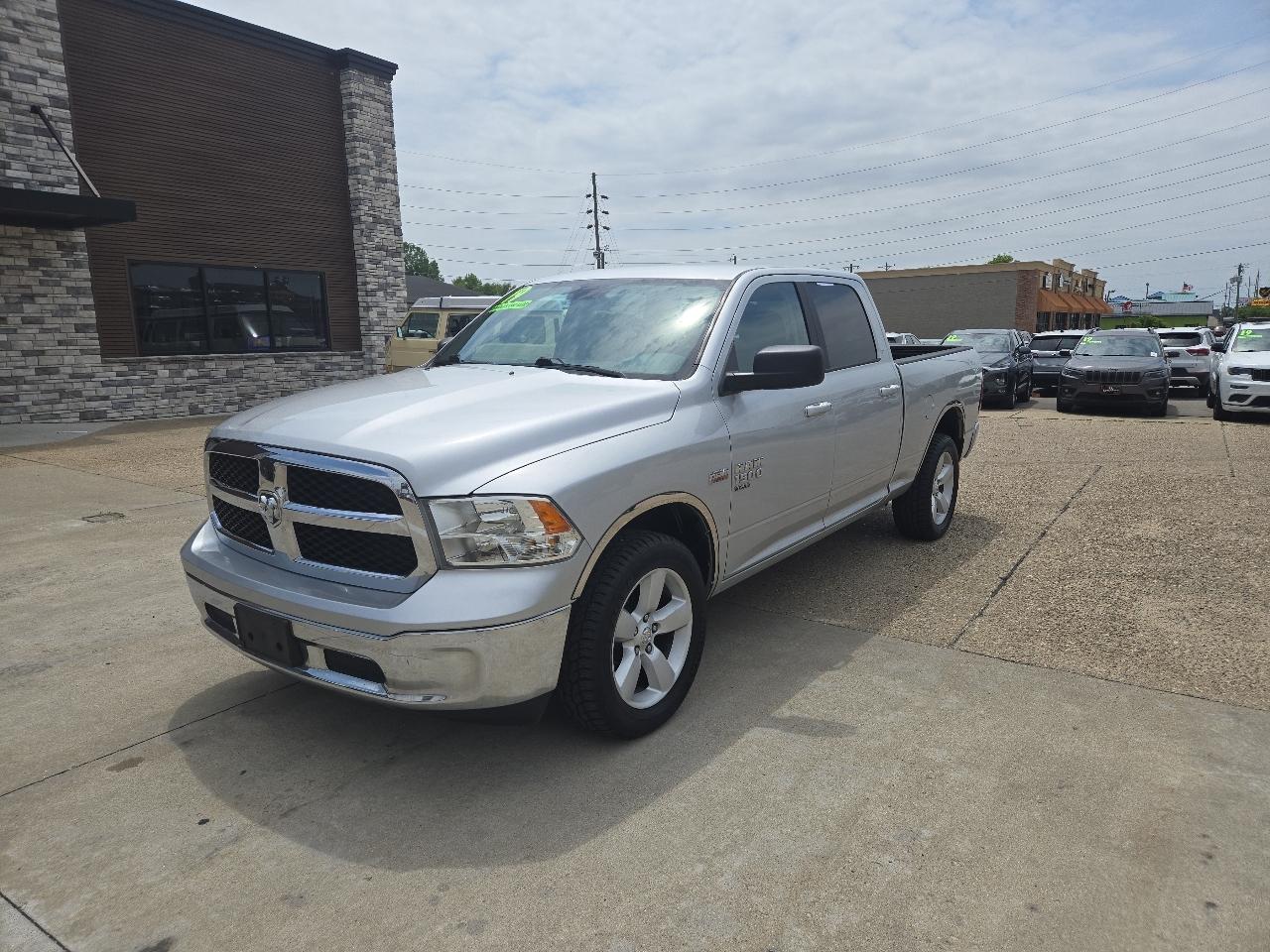 RAM 1500 Classic Tradesman Crew Cab LWB 4WD 2019
